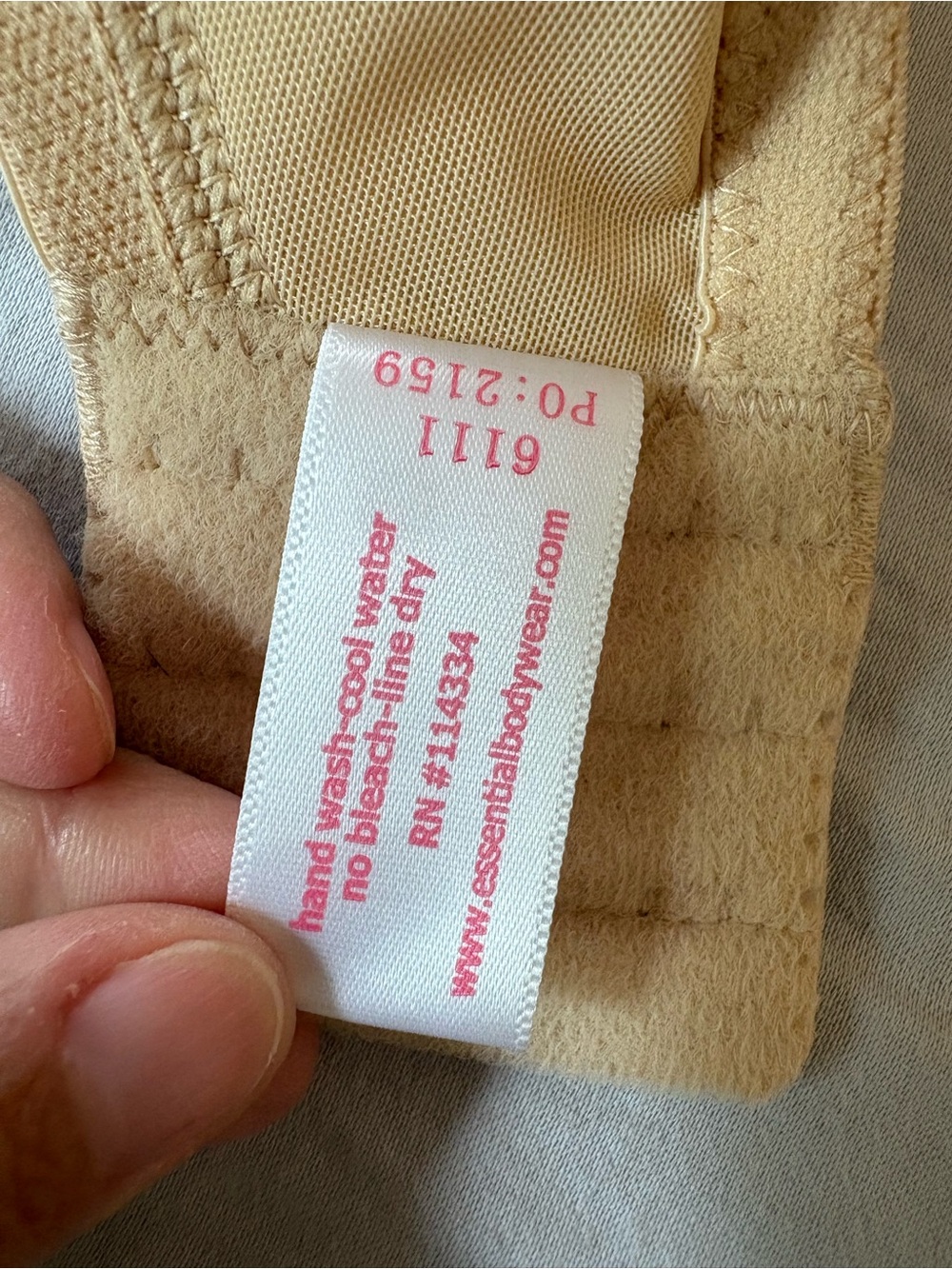 NWT Essential Bodywear 38F Nude Seamless T-Shirt Bra Full Coverage - Picture 6 of 7